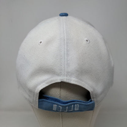 New Era Mens Strapback Hat White Blue OSFA Chicago Bulls 9Forty Mirrored Text