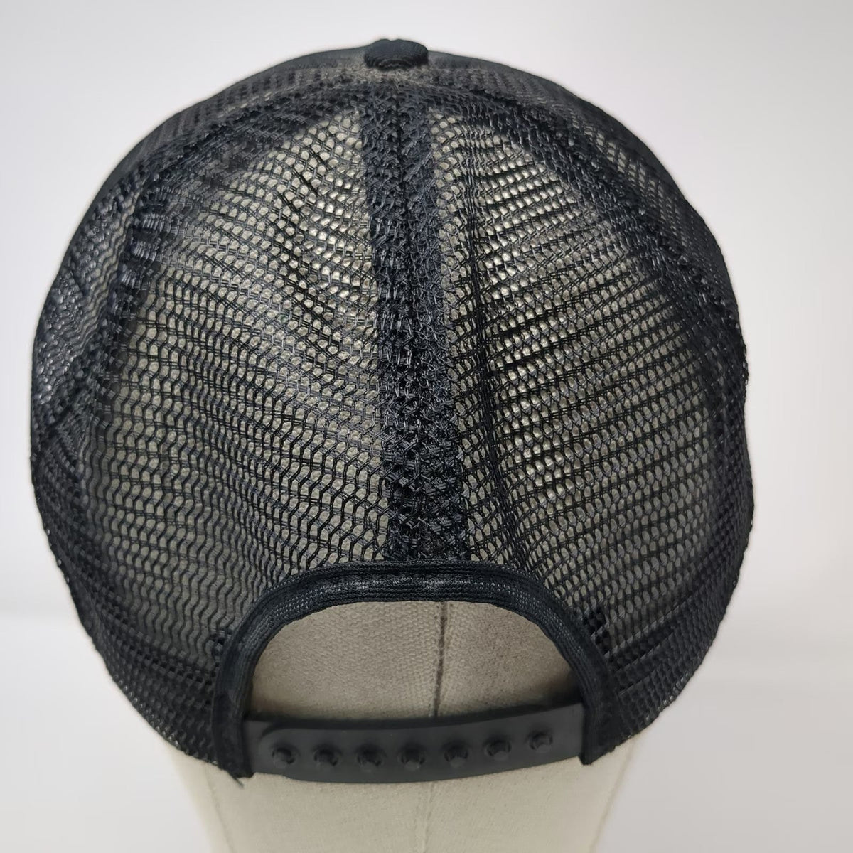 SKM Trucker Hat Black Green White One Size Magnaflux Snapback Mesh Made in USA