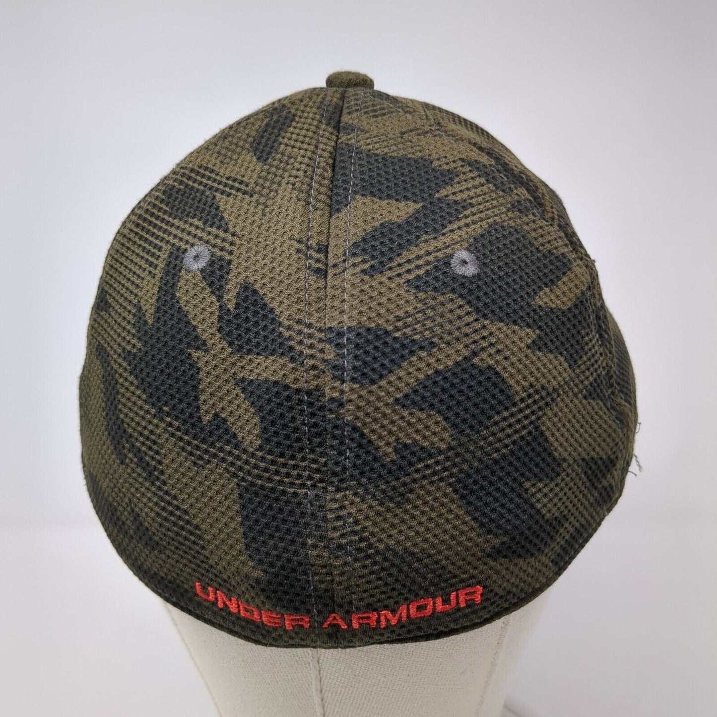 Under Armour Fitted Hat Camo Large/XL Embroidered Logo Outdoor 6 Panel