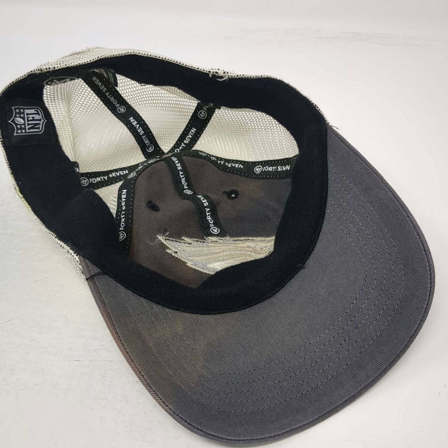 Philadelphia Eagles NFL '47 Cap Gray L Mesh Back Stretch Fit Embroidered Hat