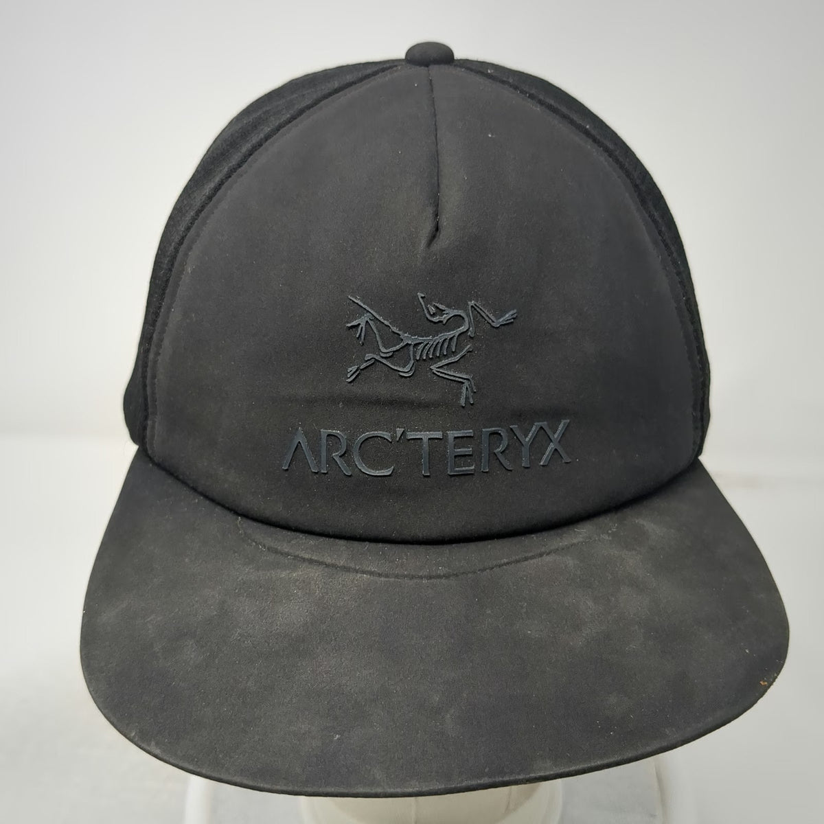 Arc'teryx Trucker Hat Black One Size Mesh Back Bird Logo Snapback Outdoor Cap