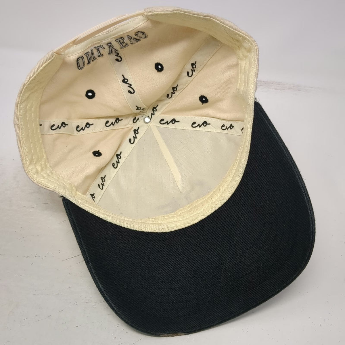 ONLYEVO 5 Panel Beige Black Hat One Size Snapback OE Embroidered Logo Visor