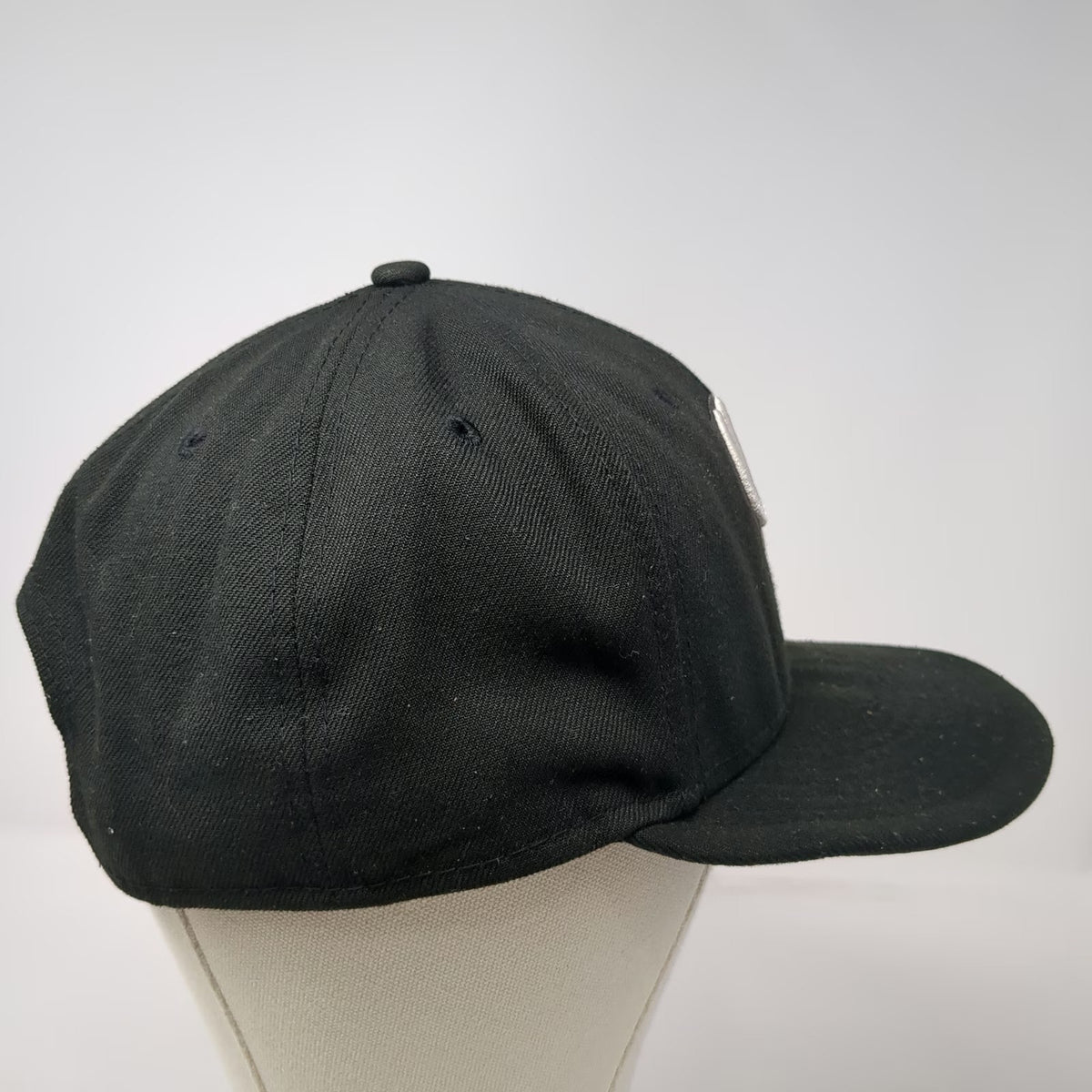 New Era Chicago White Sox MLB Snapback Hat Black One Size 9FIFTY Chi Flat Brim
