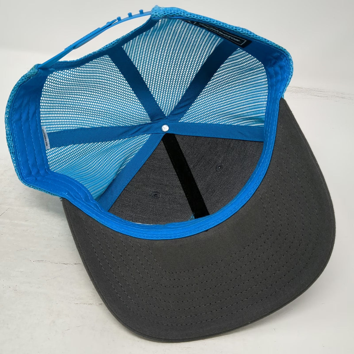 Richardson Trucker Hat Gray Blue One Size Mesh Back Snapback Autographed 405