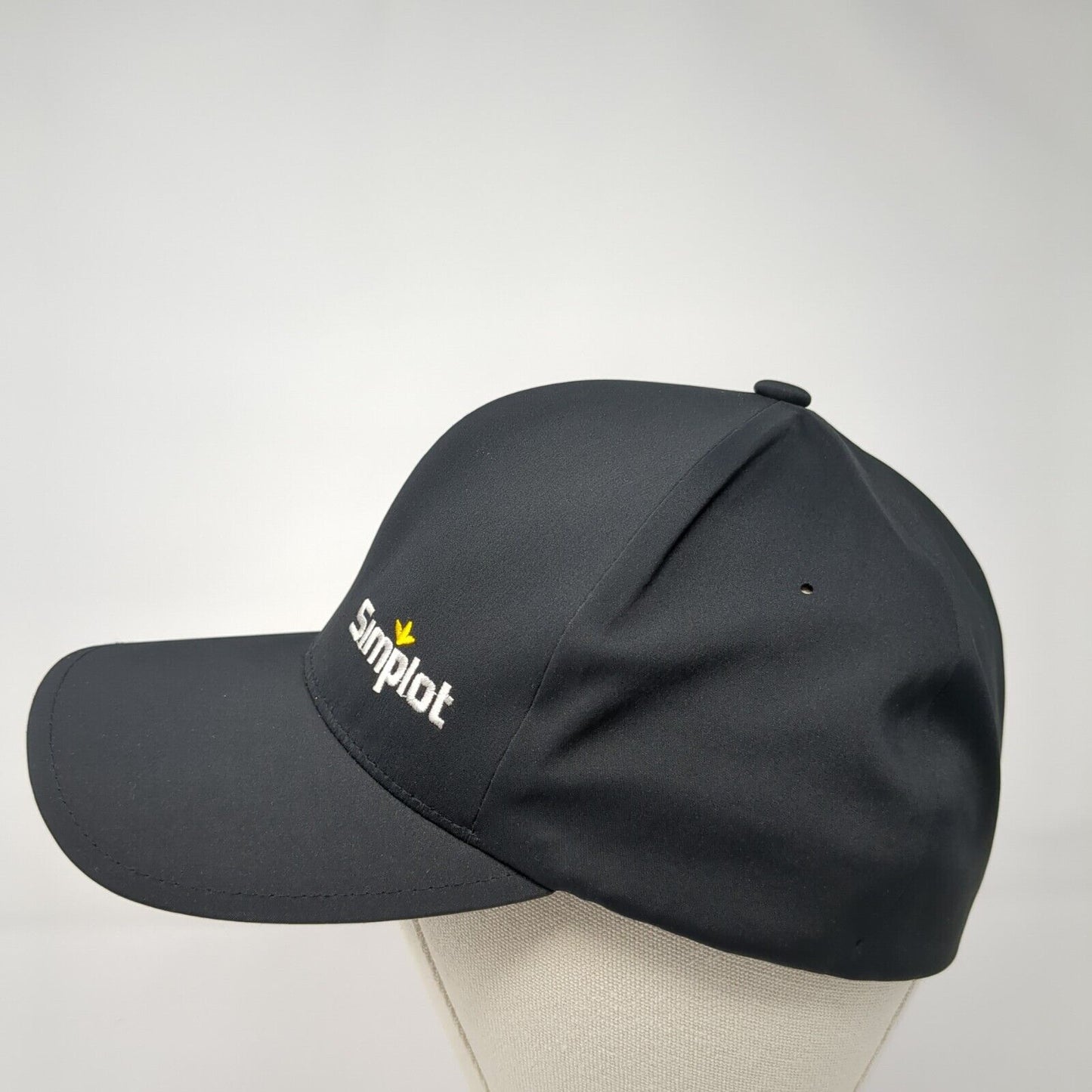 Simplot Fitted Hat Black Large/XL Solid Flexfit Delta Embroidered