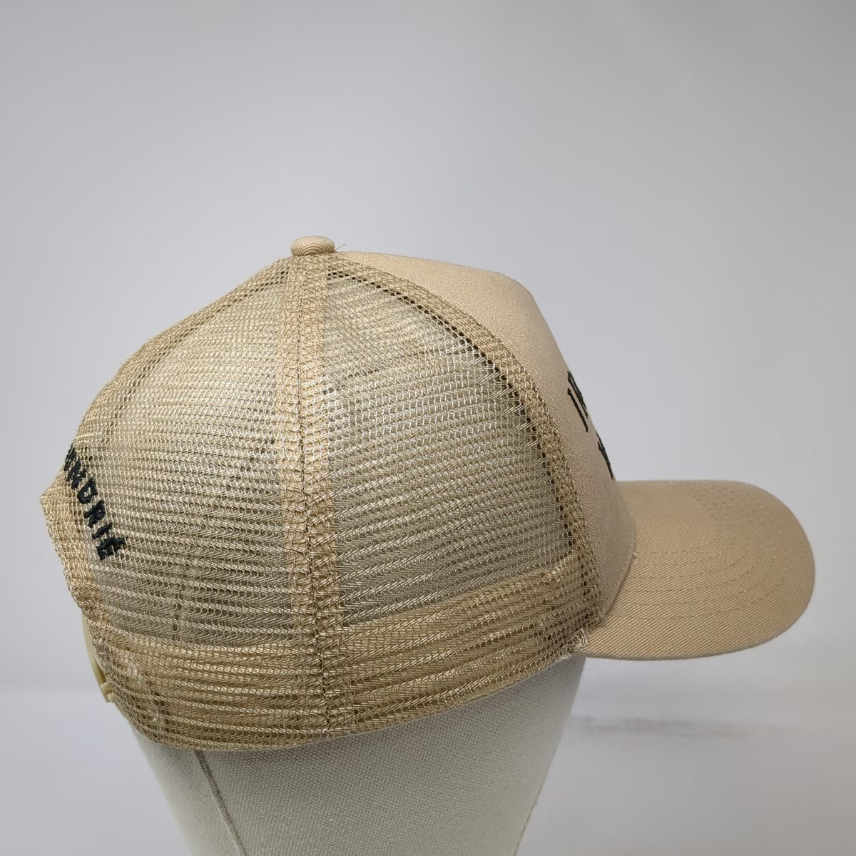 Foundrie Trucker Hat Beige OSFM Snapback I Really Like Your Face Mesh Graphic