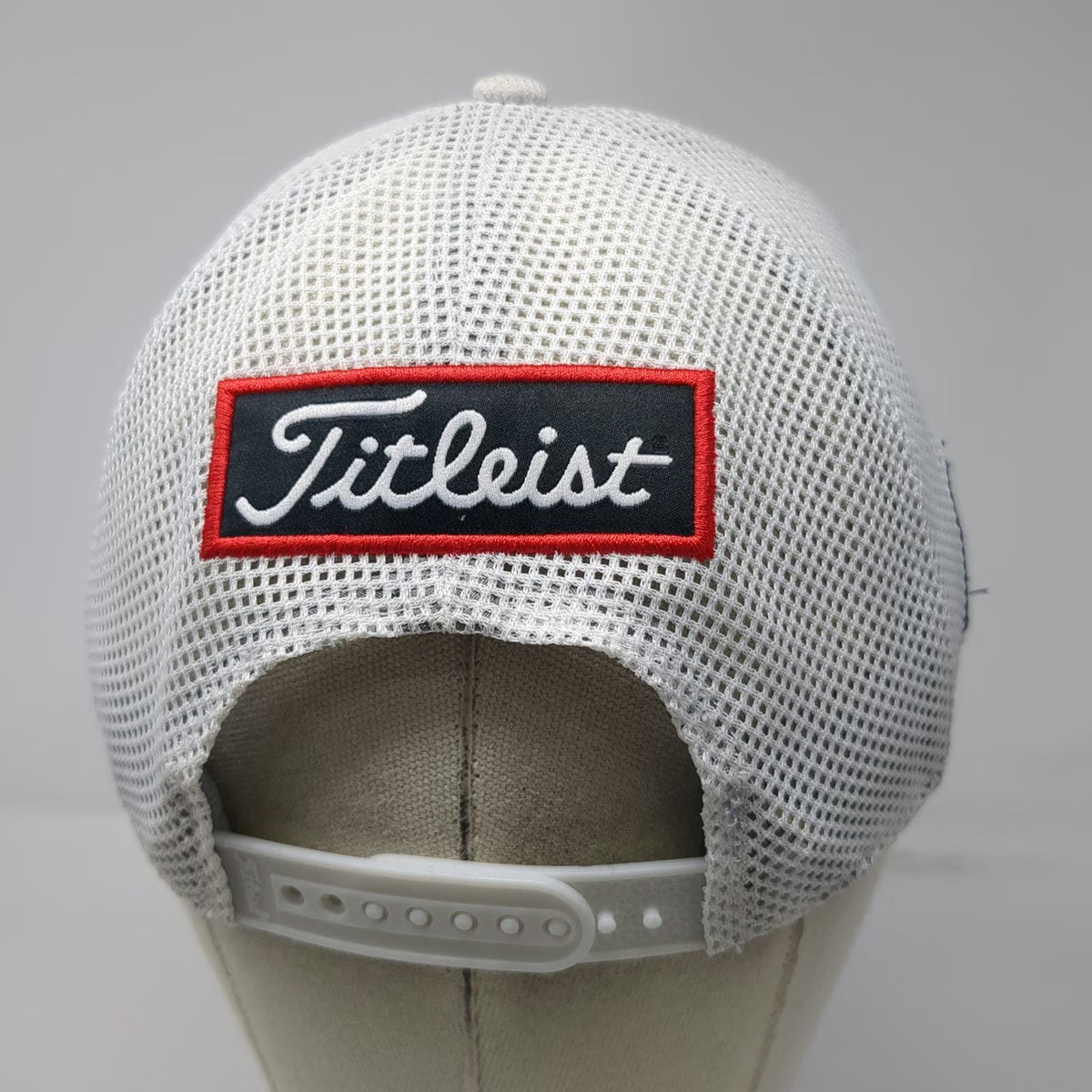 Titleist Trucker Hat White Blue One Size Mesh Pro V1 FootJoy FJ Golf Snapback
