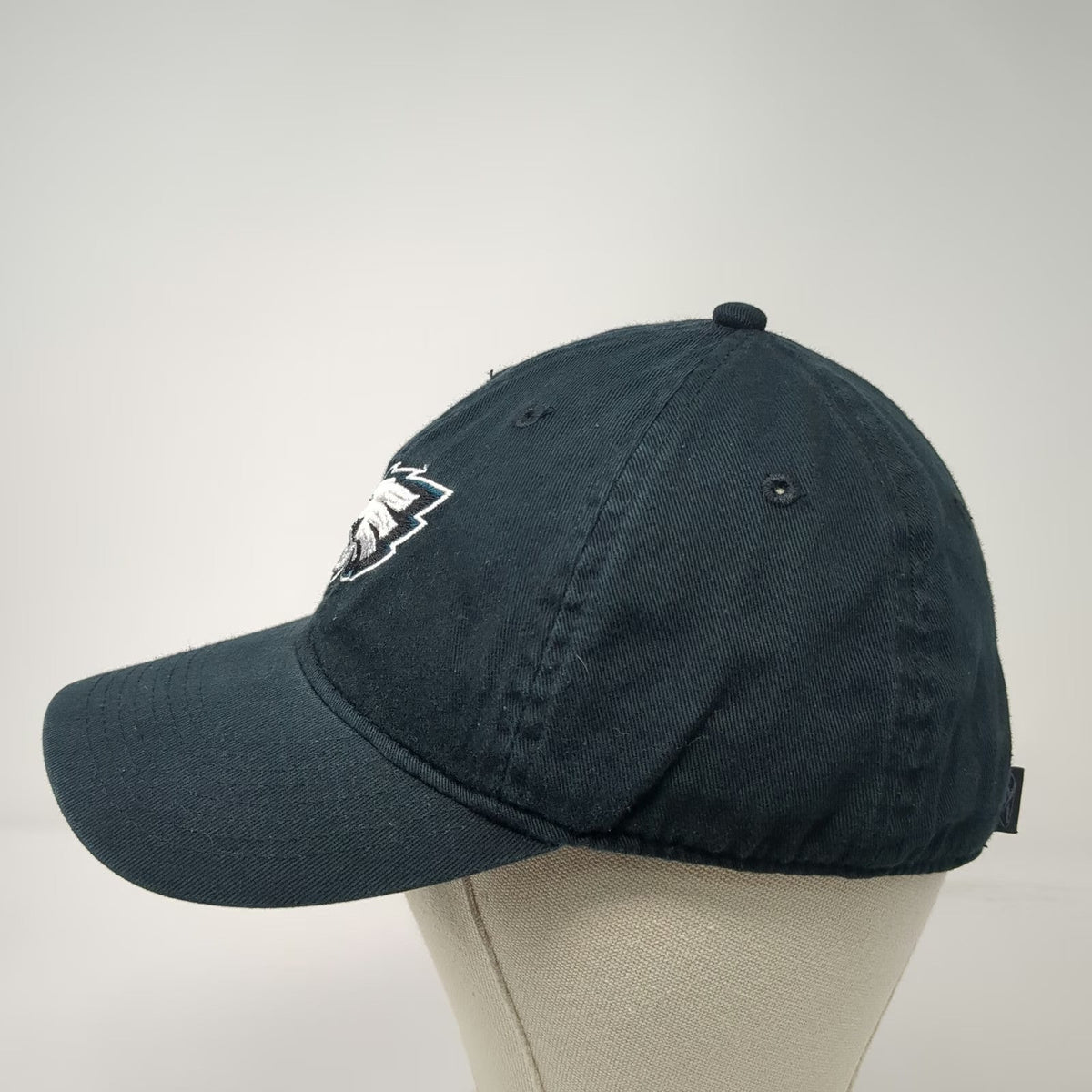 Philadelphia Eagles NFL Reebok Black One Size Slideback Green Underbrim Hat