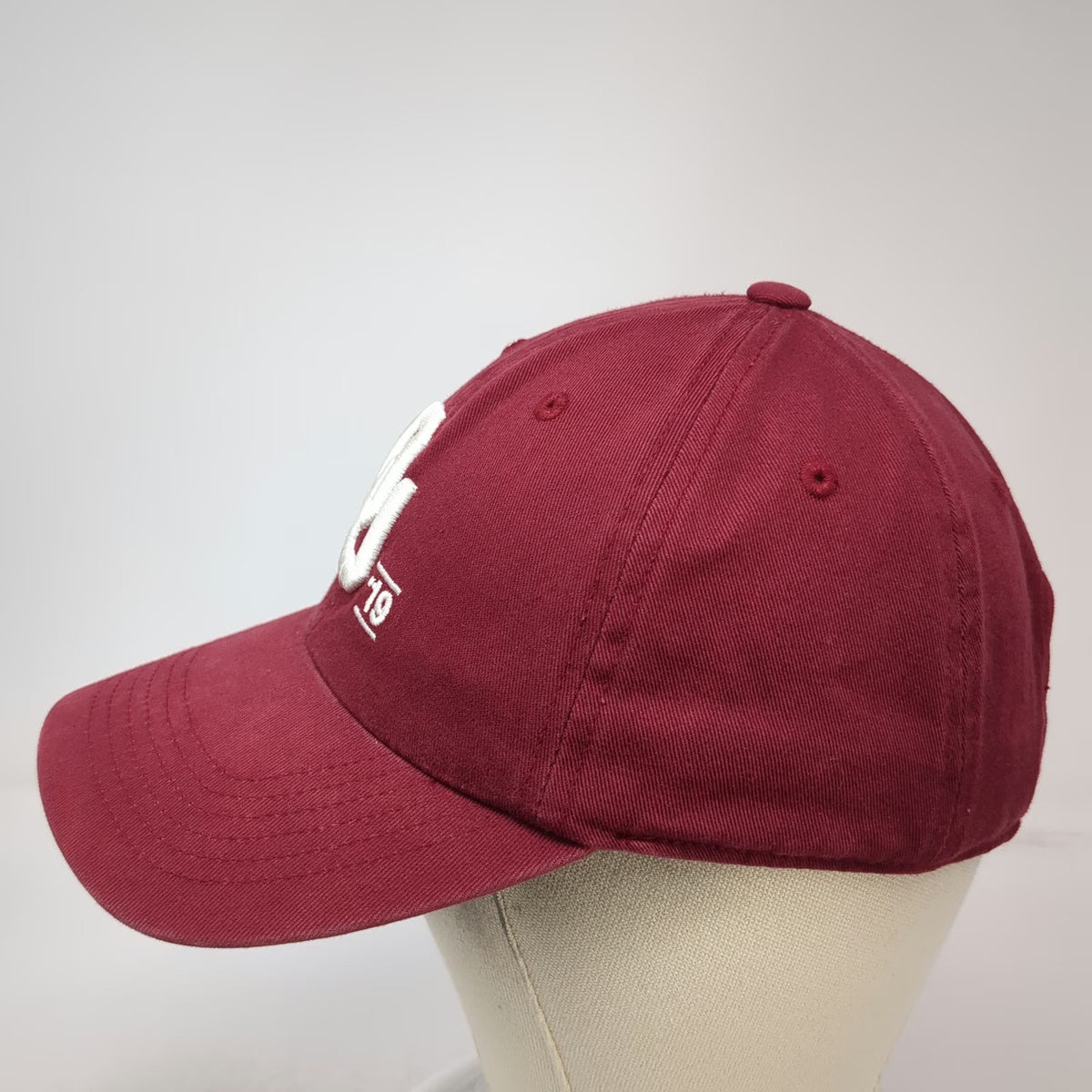Oklahoma Sooners NCAA Top of the World Red One Size OU Logo Slideback Strap Hat