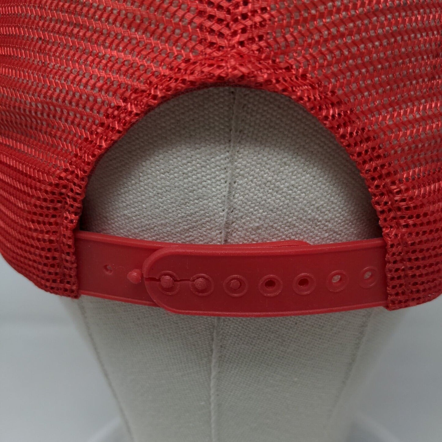 Tombstone Snapback Mesh Back Rope Trucker Hat Red OSFA Colorblock