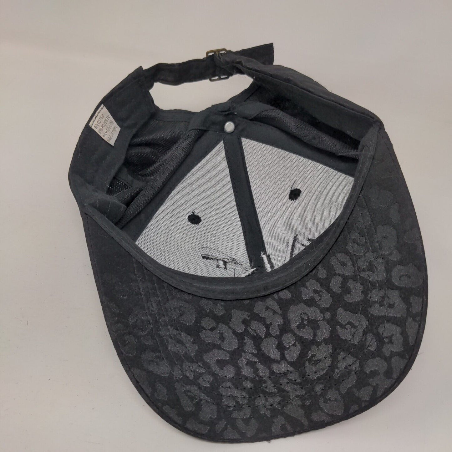 Unbranded Slideback Hat Black One Size Embroidered Animal Print 6 Panel