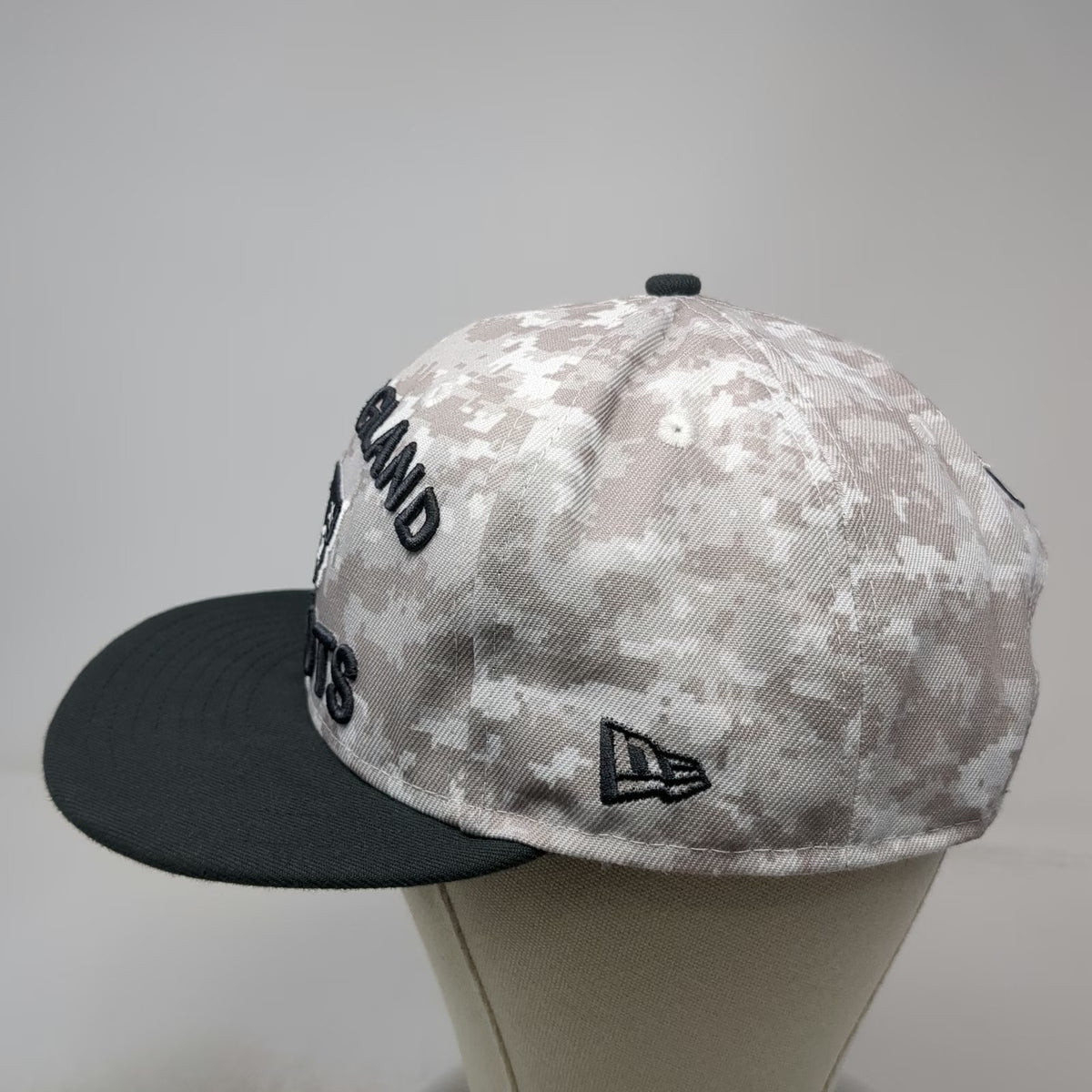 New England Patriots NFL New Era Snapback Gray L Salute to Service Camo Flat Hat