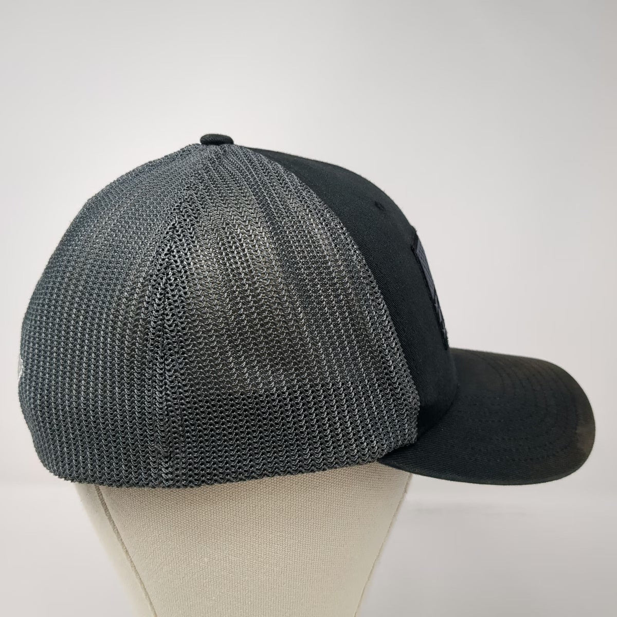 Columbia Baseball Cap Gray XL PFG Fishing Gear American Flag Mesh Back Hat