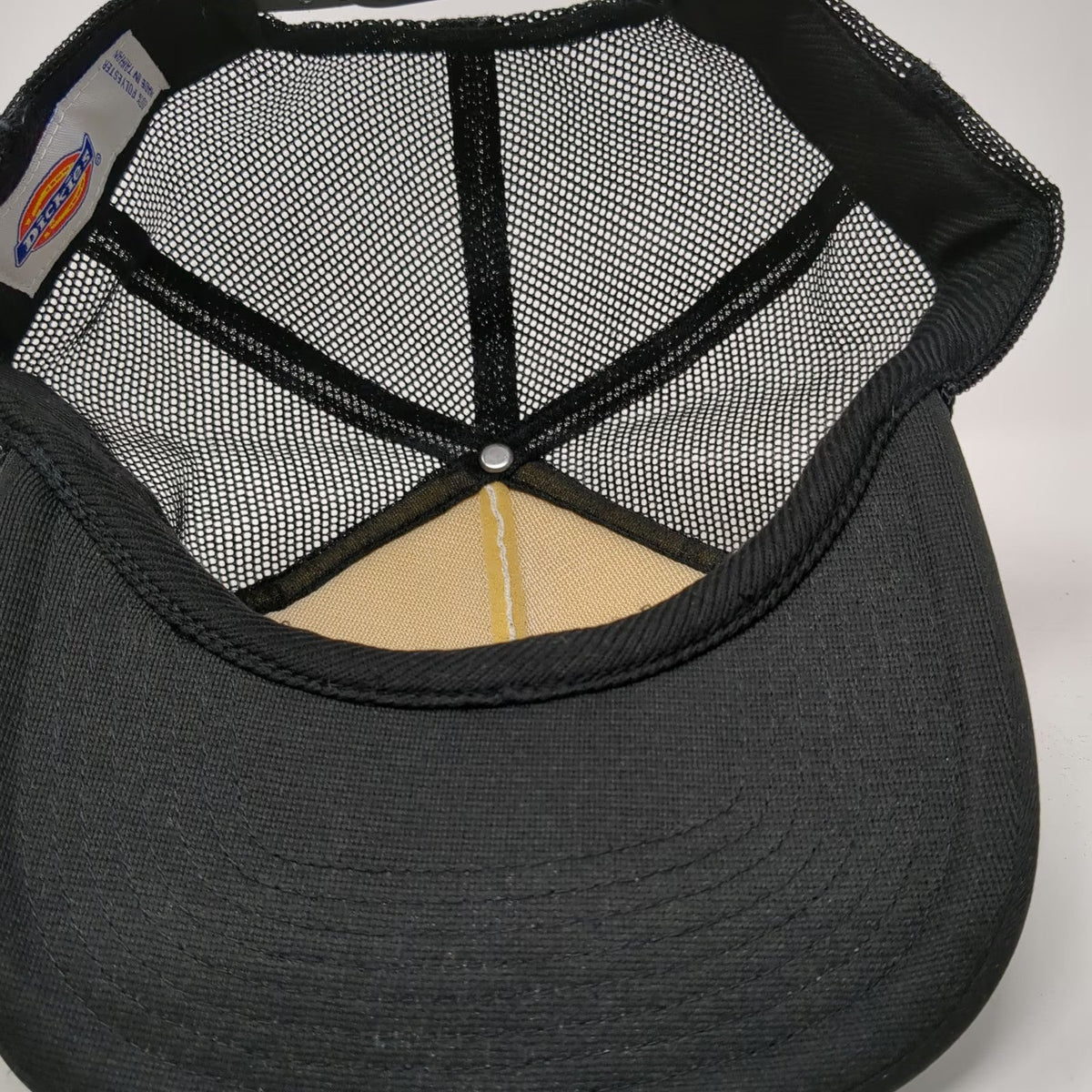 Dickies Trucker Hat Black One Size Mesh Back Snapback Logo Polyester Foam Front