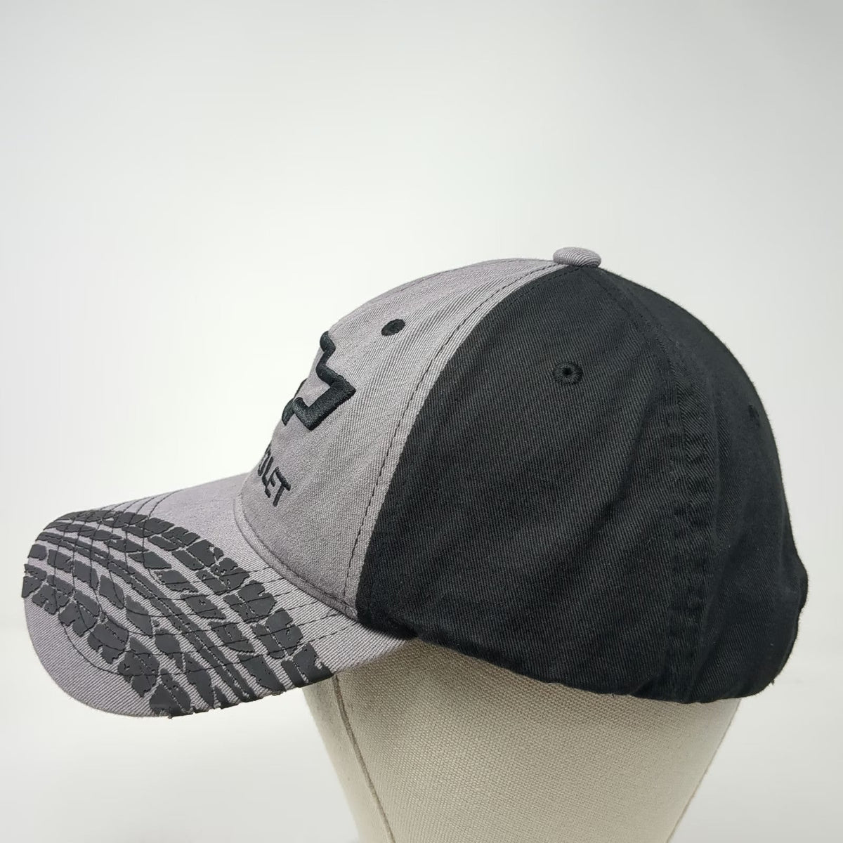 Chevrolet Baseball Cap Gray Black One Size Tire Tread Graphic Slideback GM Hat