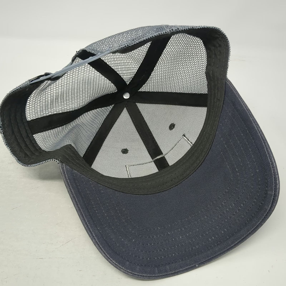 The North Face Trucker Hat Gray One Size Mesh Back Snapback Logo Patch Alpine