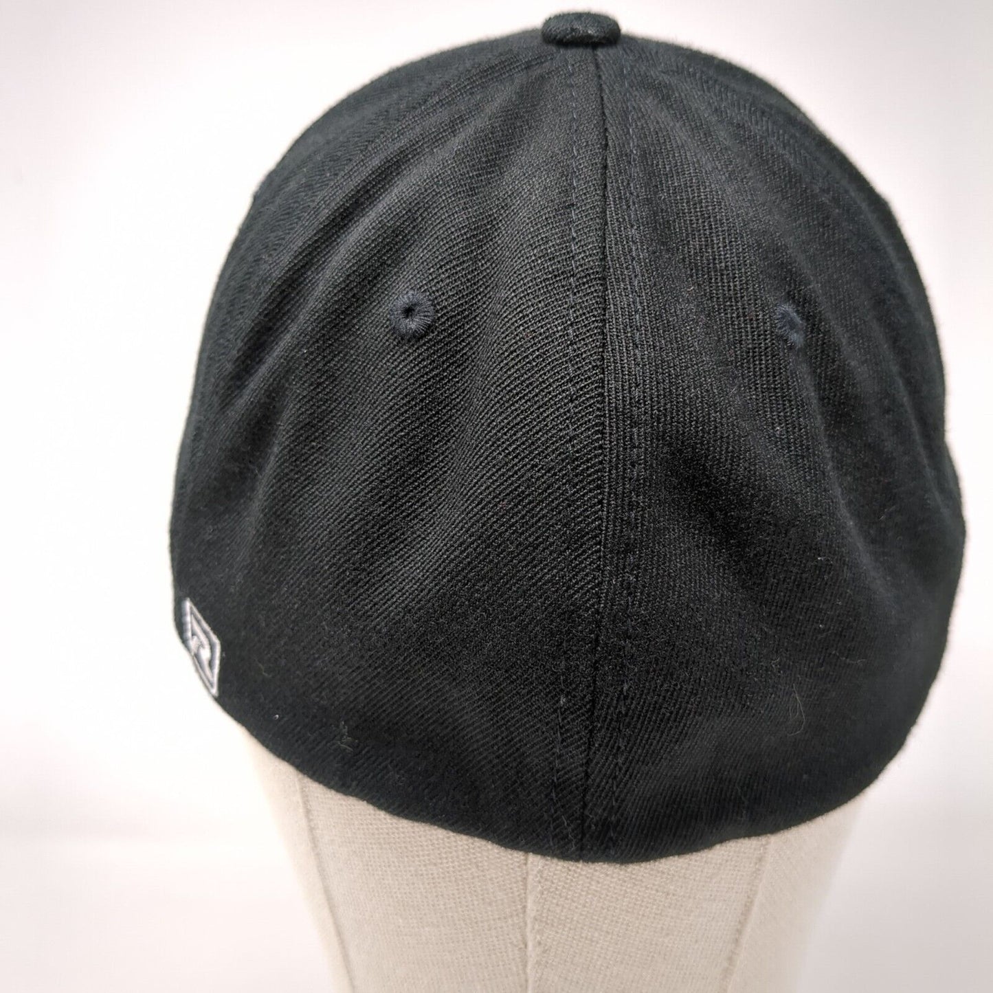 Sully's Star Idaho Fitted Hat Black SM-MD Embroidered Flexfit 6 Panel