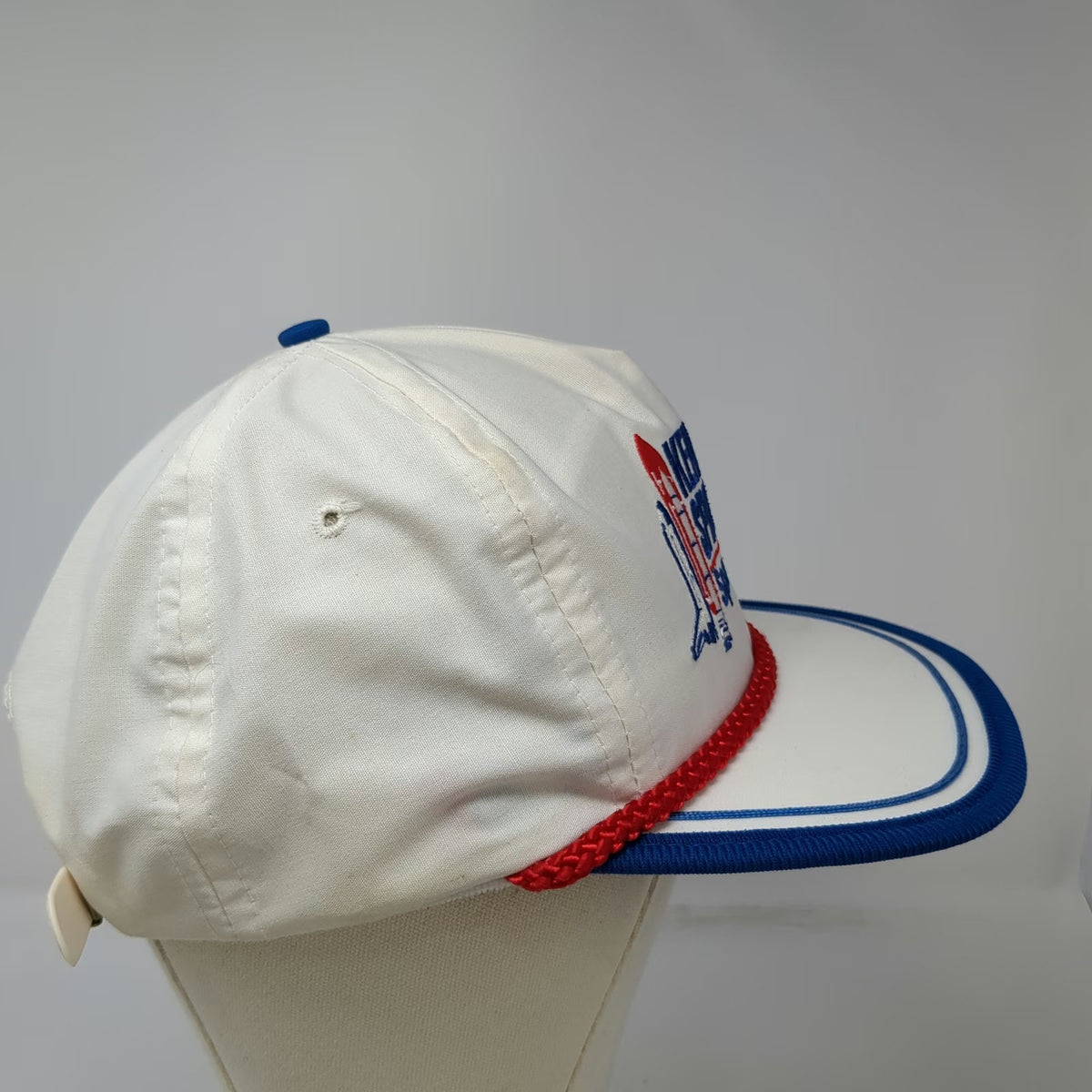 Spaceport USA Trucker White Hat Slideback Kennedy Space Center NASA FL Vintage