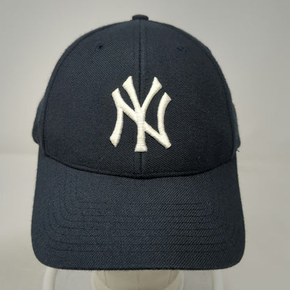 New York Yankees MLB Twins Enterprise Baseball Cap Hat Black One Size White Logo