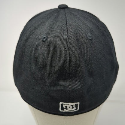 DC Baseball Cap Black 7 5/8 Flexfit 210 Logo Flat Brim Stretch Fitted hat