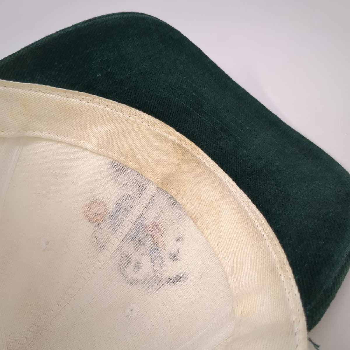 Disney Goofy's Hat Co Baseball Cap White Green Donald Duck Golfing Hat Vintage