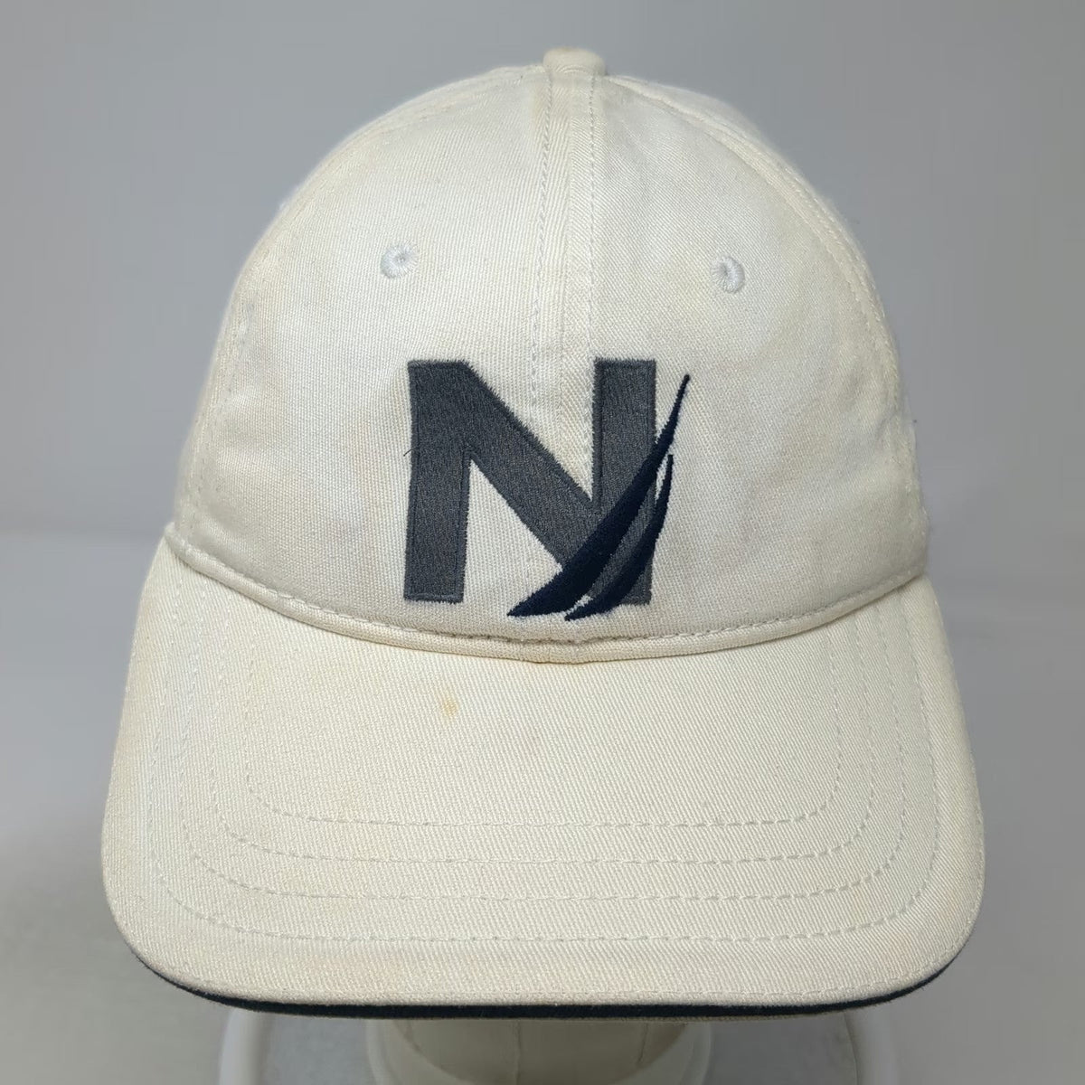 Nautica Baseball Cap White M Fitted Embroidered Logo A-Flex Stretch Fit Hat