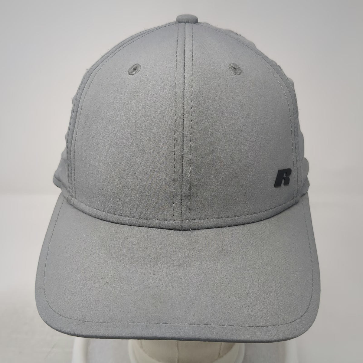 Russell Baseball Cap Gray XL Stretch Fit Performance Sport Gym Athletic Hat