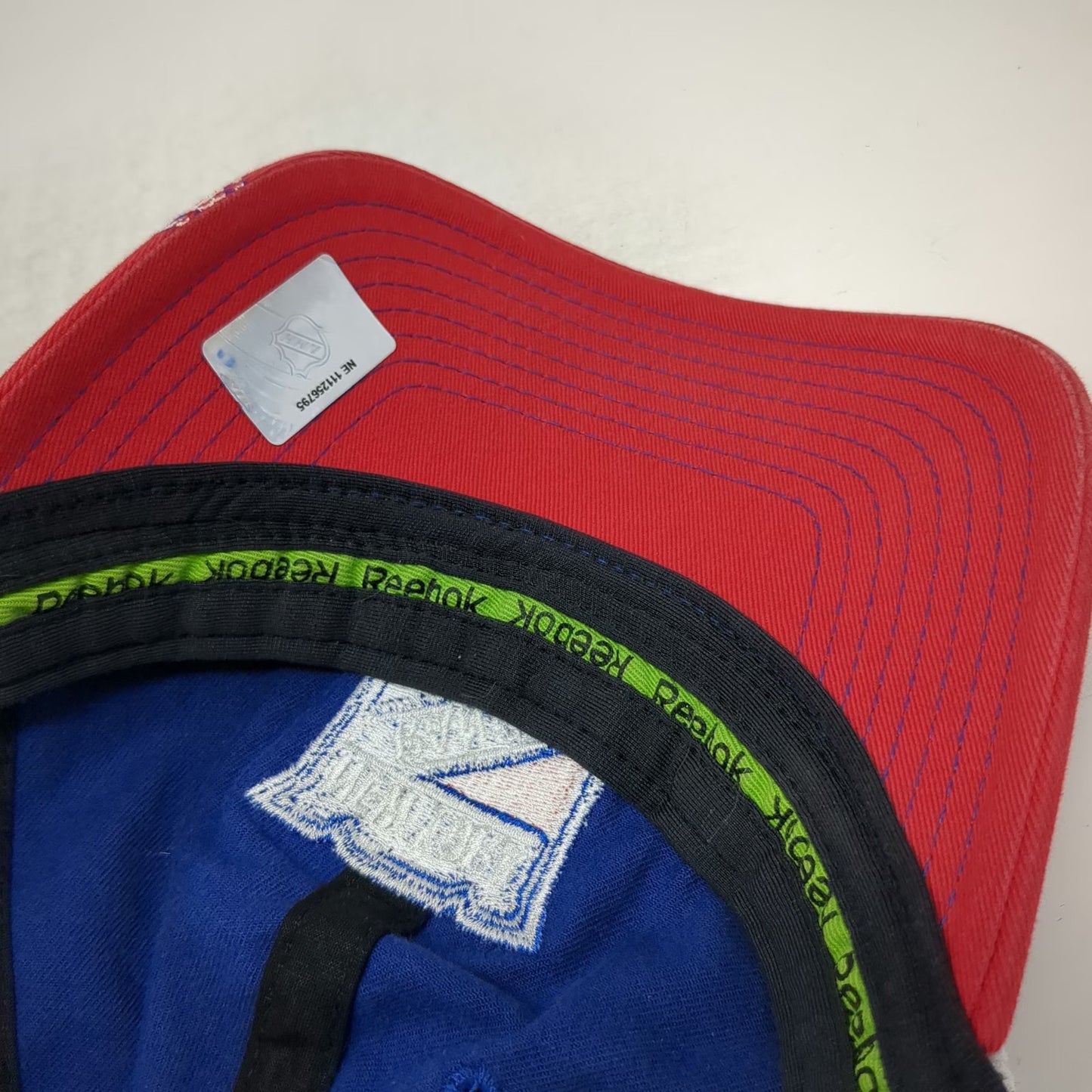 Reebok New York Rangers NHL Blue Red White XL Mesh Back Stretch Fit Shield Hat