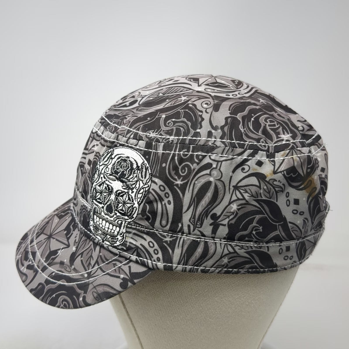 Hot Leathers Army Cap Gray One Size Sugar Skull Tattoo Art Strapback Hat Rose