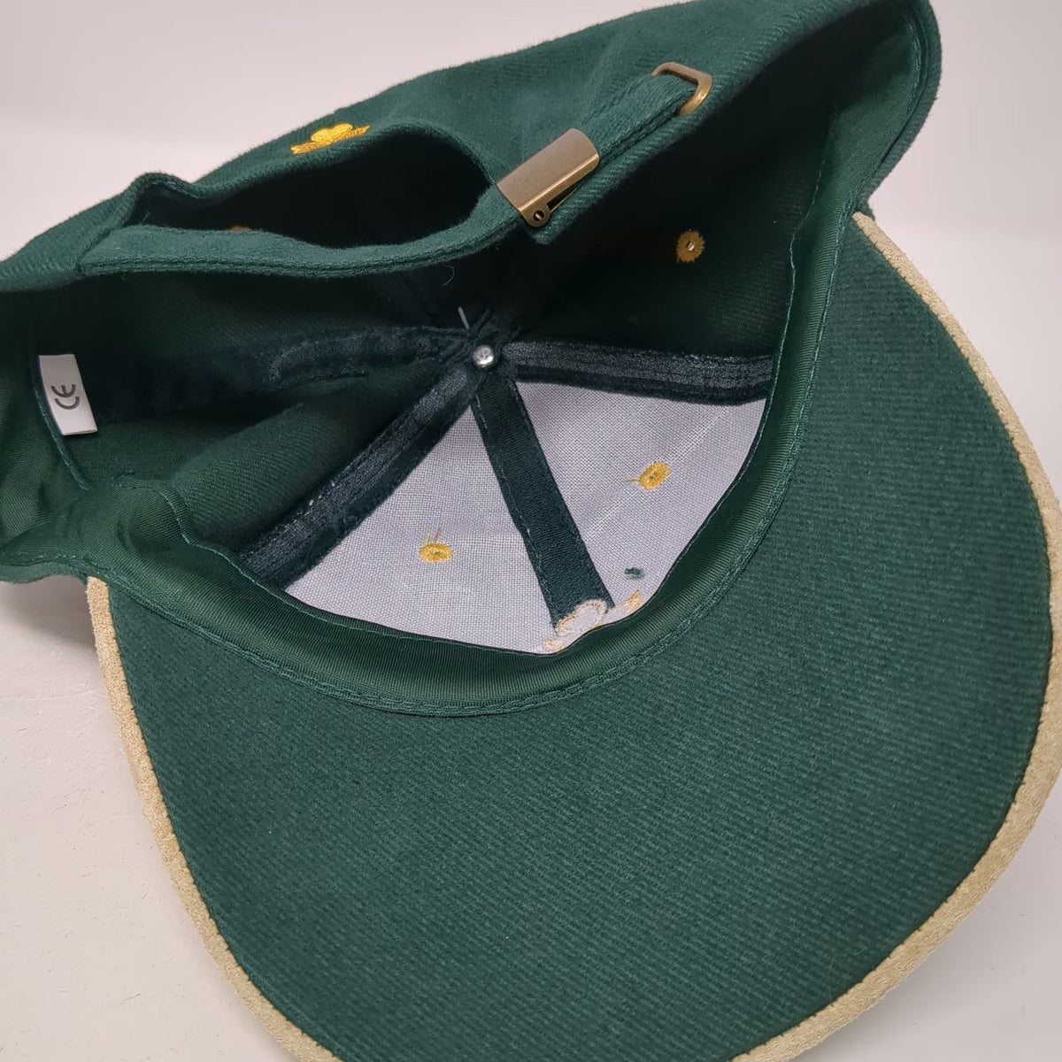 Allcraft Baseball Cap Green Beige Gold One Size Ireland Shamrock Suede Brim hat