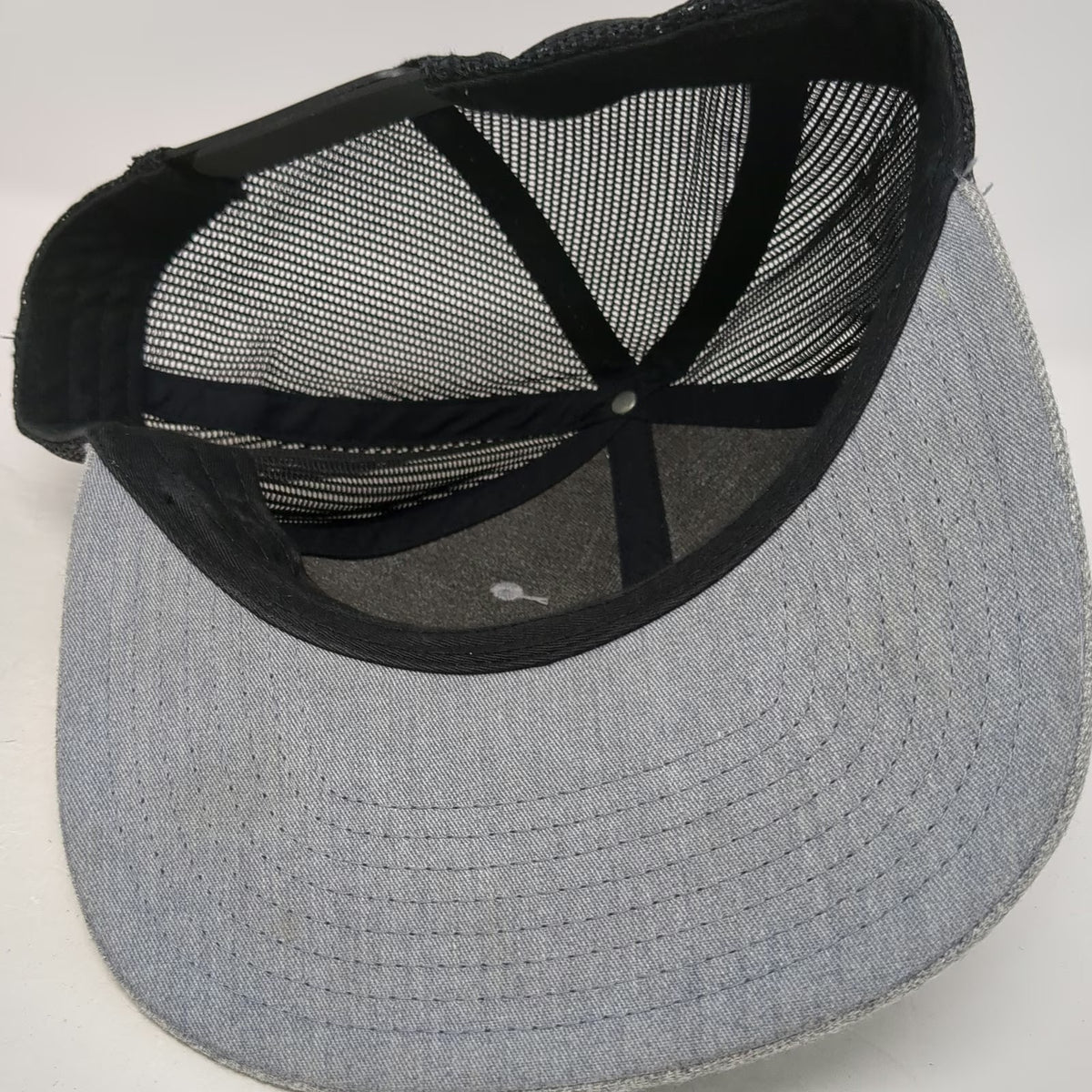 Trucker Hat Gray One Size Escondido Exotics Logo Mesh Snapback Flat Brim Hat