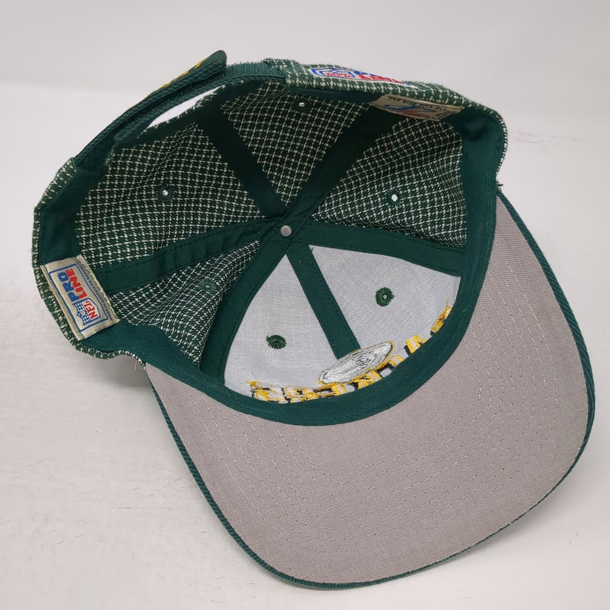 Green Bay Packers NFL Logo Athletic Cap Green Pro Line Strapback Hat OS Vintage