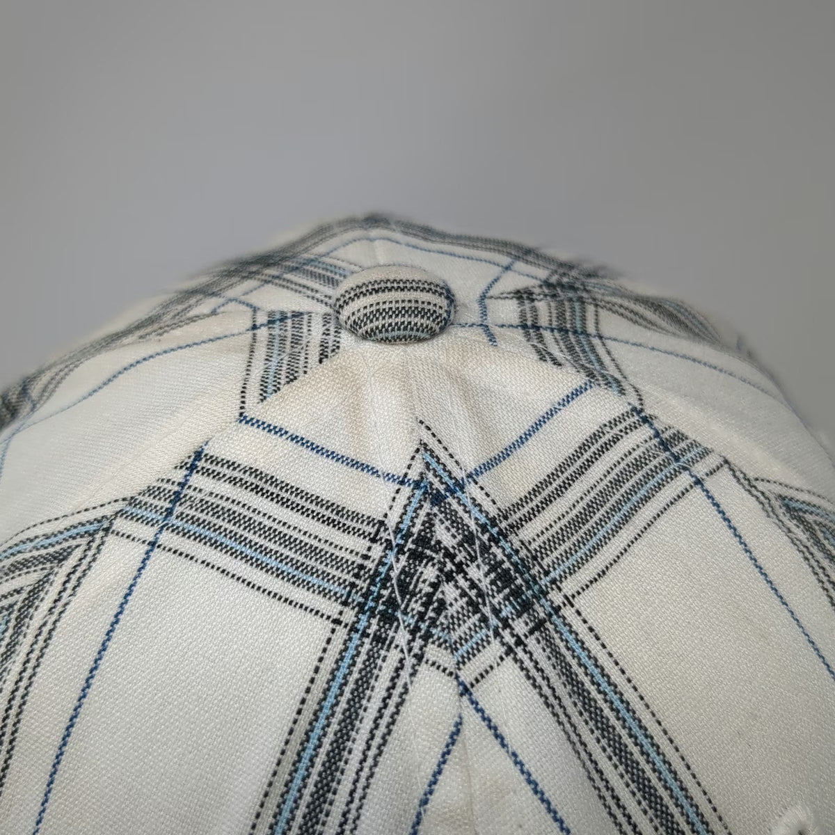 Hurley Plaid Baseball Cap One Size White Blue Black Flexfit Logo Embroidered Hat
