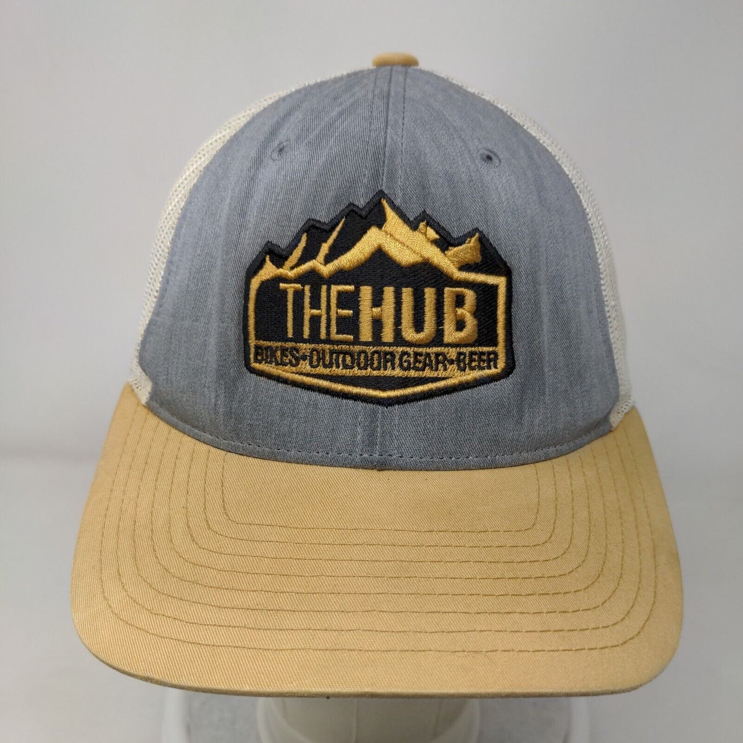 The Hub Snapback Mesh Back Trucker Hat Multi M/L Embroidered Richardson