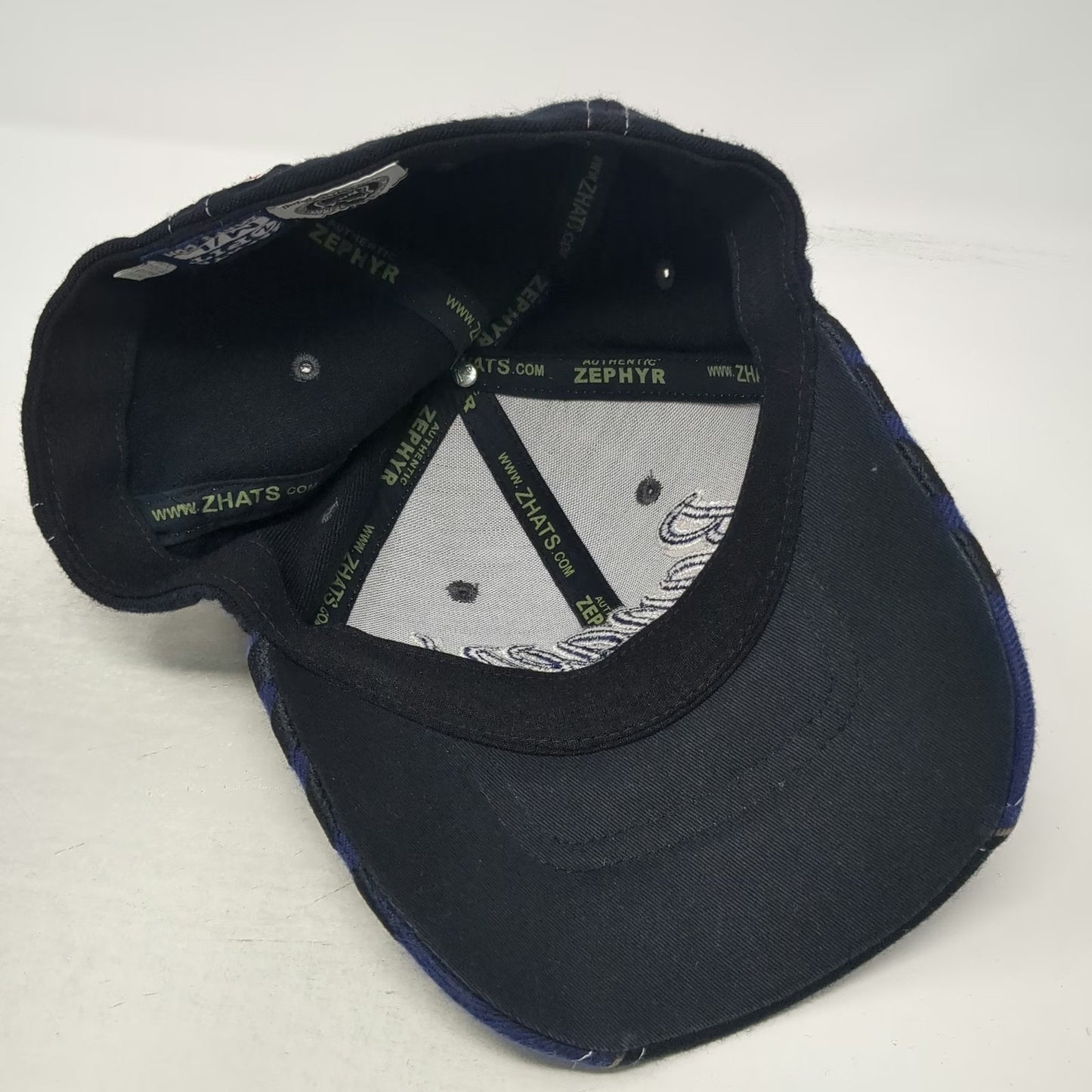 New York Rangers NHL Zephyr Cap Hat Black L Stretch Fit Curved Brim Embroidered