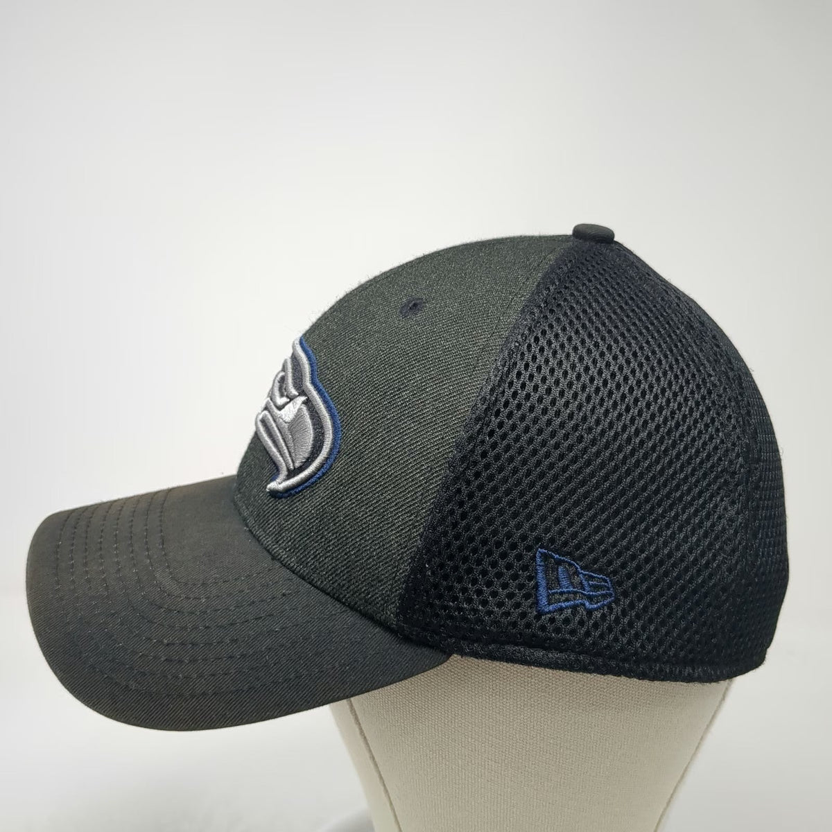 New Era Baseball Cap Gray L NFL Seattle Seahawks Logo Mesh Back Stretch Fit Hat