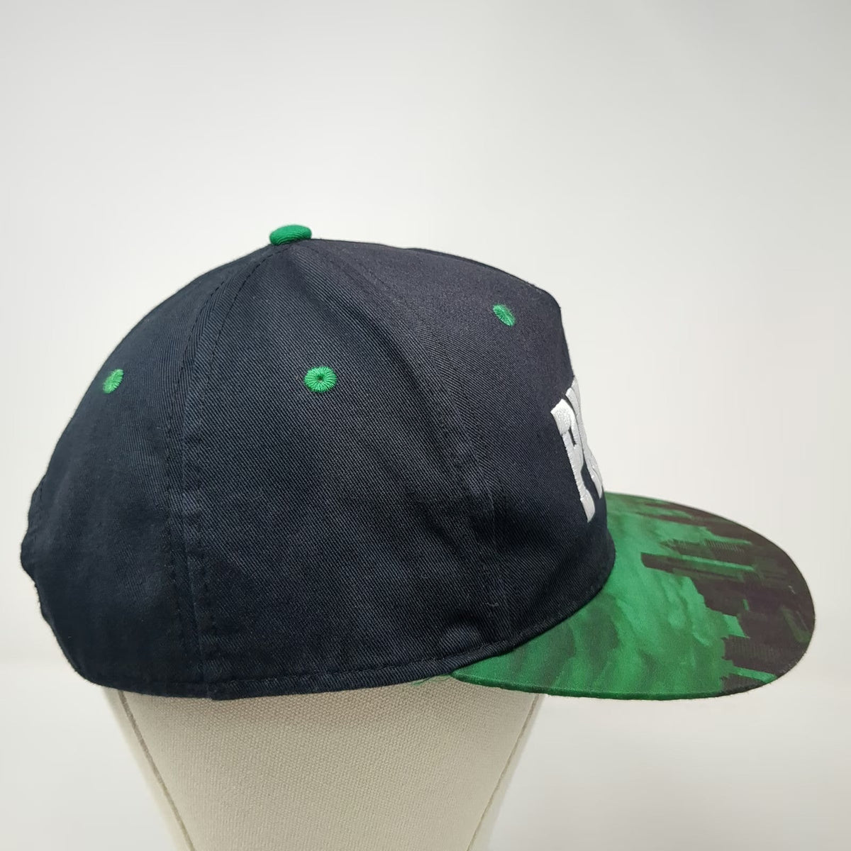 5 Panel Black Green One Size Philly Skyline Graphic Embroidered Snapback Hat