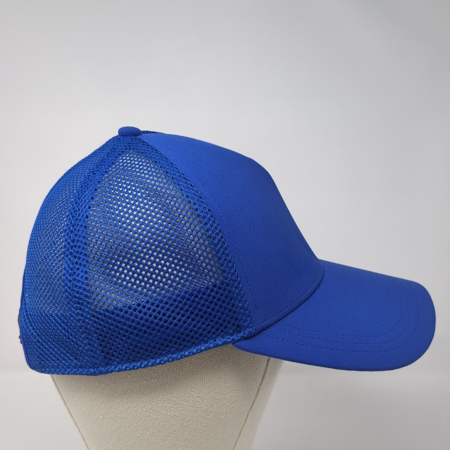 Lululemon Snapback Trucker Hat Blue Small Adjustable Breathable Mesh Back
