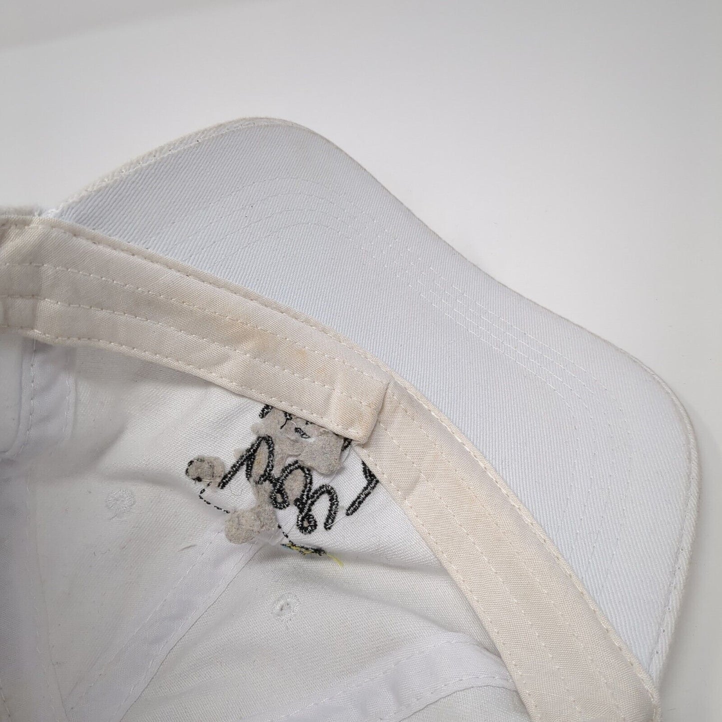 Bee Kind Slideback Hat White One Size Adjustable Embroidered 6 Panel