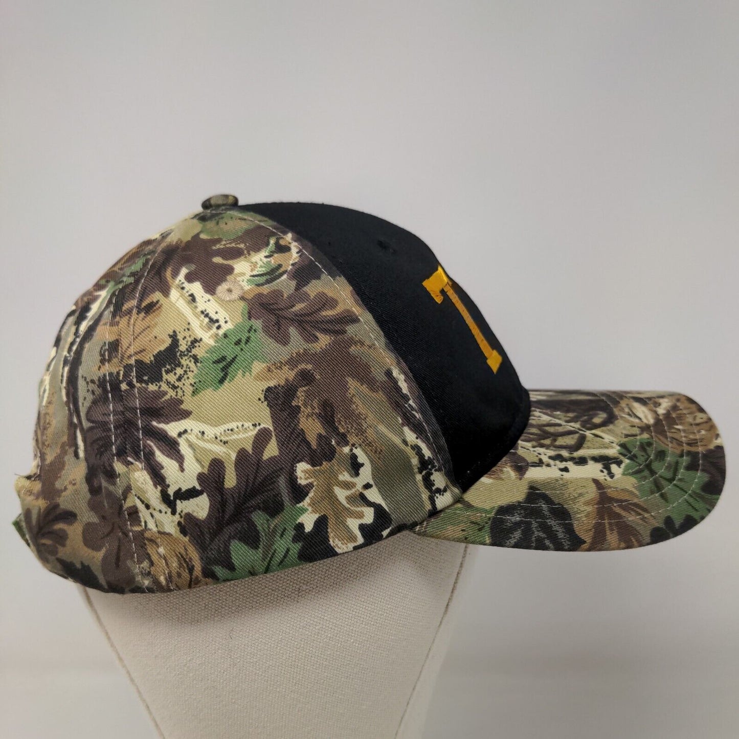 Otto Men's Strapback Black and Camo Hat Size OSFM Embroidered TU Logo