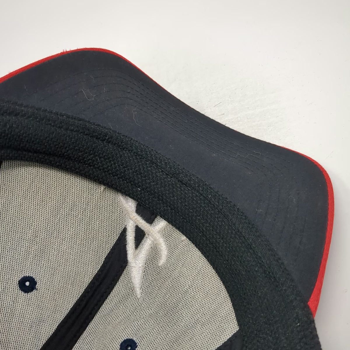 Atlanta Braves MLB OC Sports Baseball Cap Blue Red White OSFM Hat Curved Brim