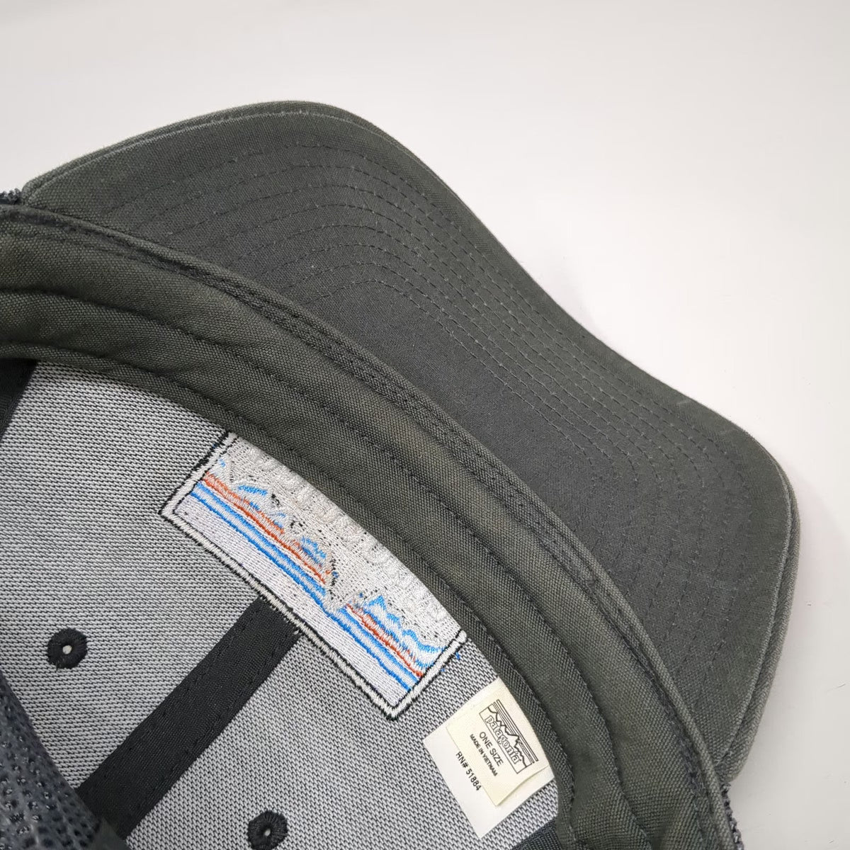 Patagonia Trucker Hat Gray One Size Mesh Back Snapback Fitz Roy Logo Patch