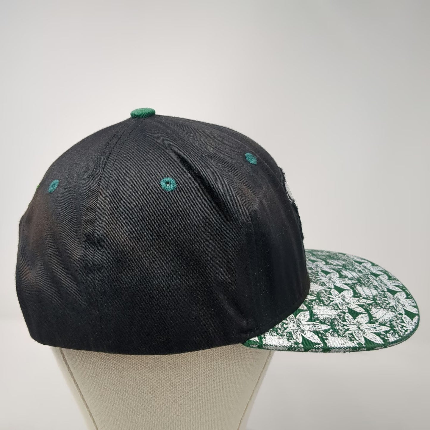 MT Fashions Snapback Black Hat One Size Marijuana Leaf Floral Pattern Flat Bill
