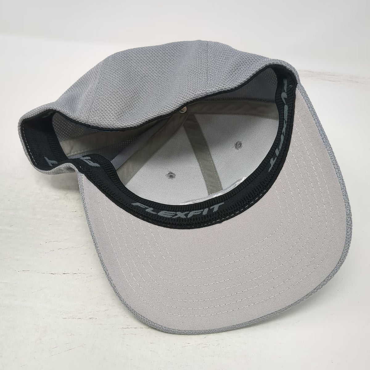 Flexfit Baseball Cap Gray One Size Toyota Logo Mesh Stretch Fit Curved Brim Hat