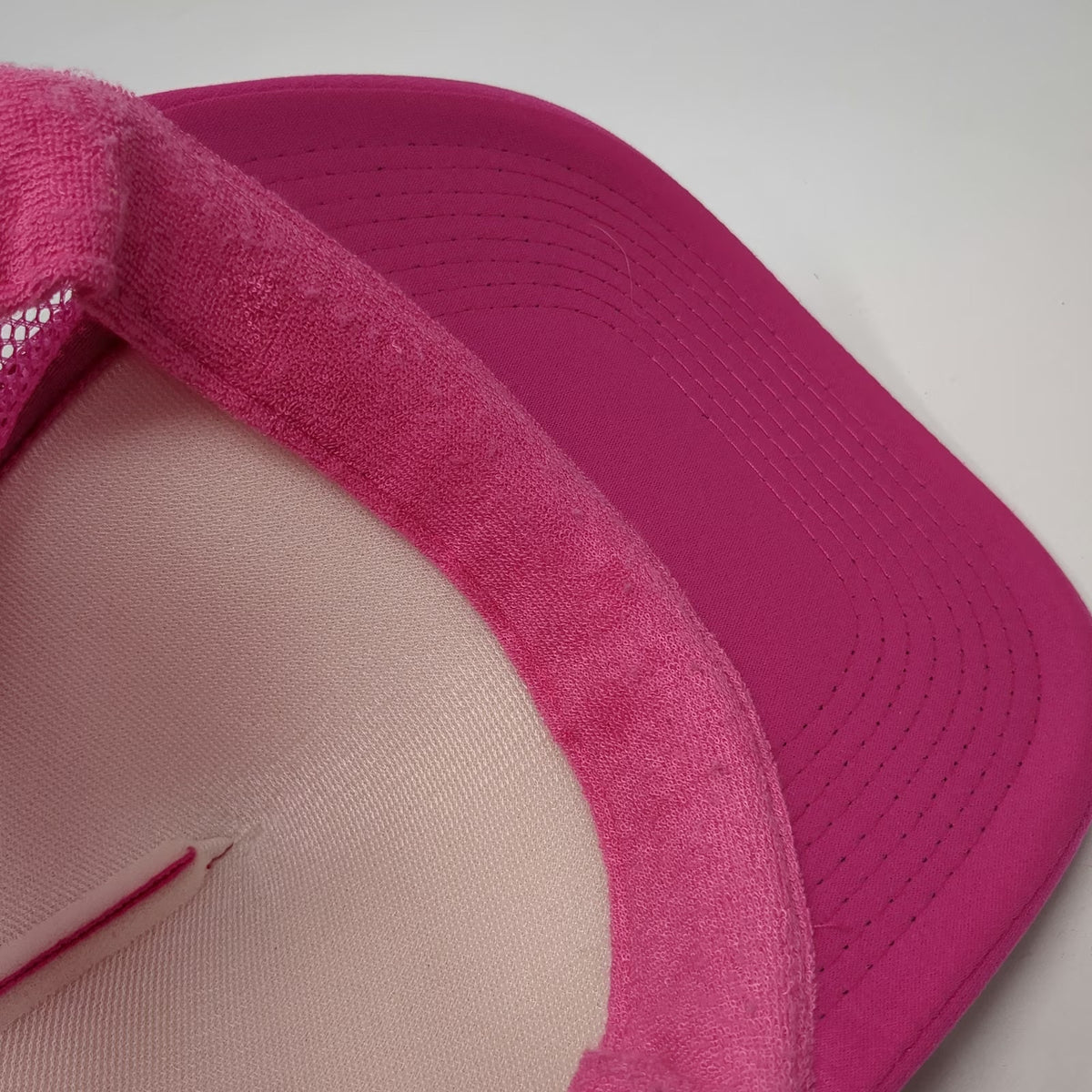Otto Trucker Hat Pink One Size MWR Maui Wave Riders Surfing Mesh Snapback Hawaii
