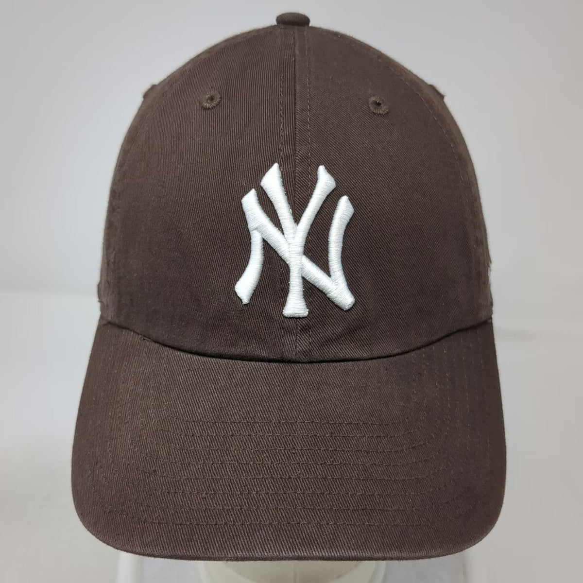 New York Yankees MLB '47 Baseball Cap Brown White One Size Slideback Logo Hat