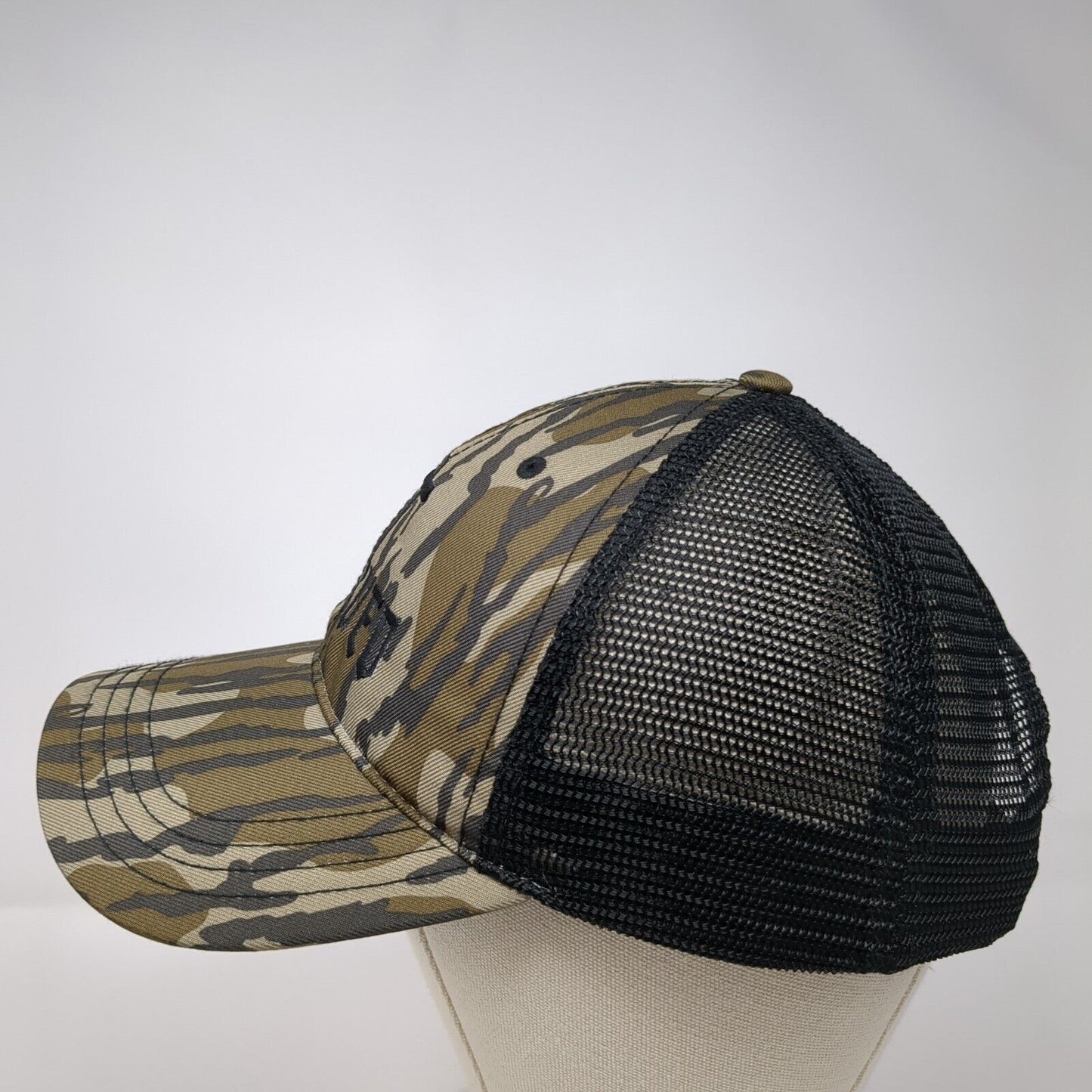 Rescued Snapback Trucker Hat Camouflage M/L Adjustable Mesh Back Richardson