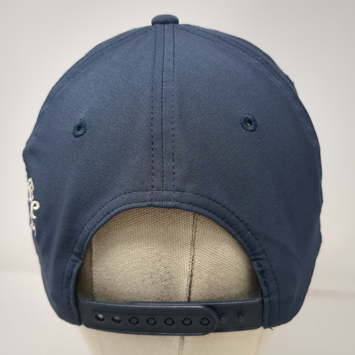 Swannies Golf Snapback Hat Blue OSFM Revere Club Floral Swan Logo Performance