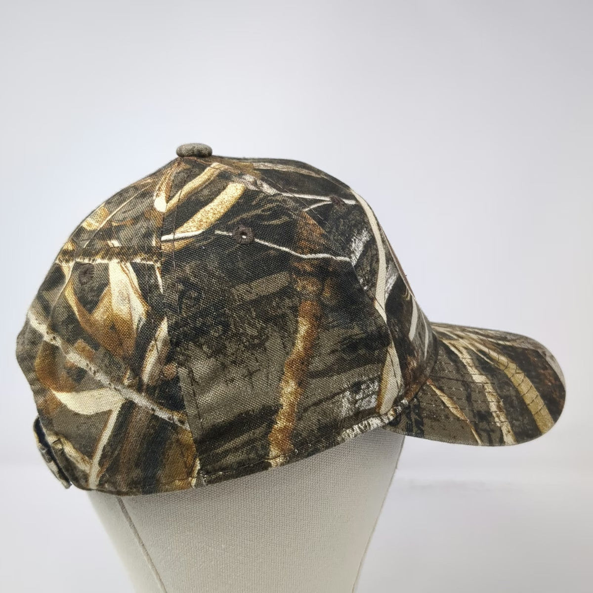 Chalmers & Kubeck 1950 Baseball Cap Brown Green Camo One Size Strapback Hat