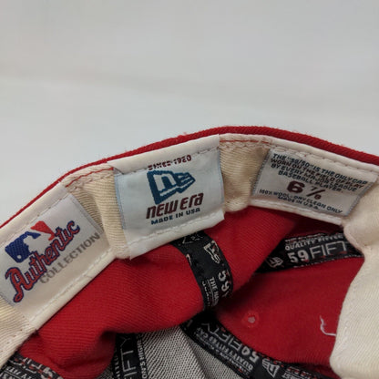 New Era Mens Fitted Hat Red 6 7/8 Philadelphia Phillies Embroidered Logo 59Fifty